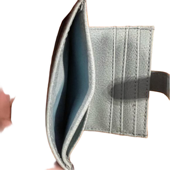 🧡 5 for $25 🧡 small blue wallet - Picture 3 of 4